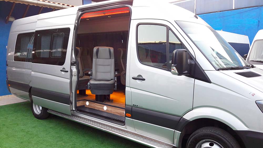 veiculo luxo, sprinter jetvan, veiculo vip, van sprinter luxo, jetvan sprinter, transporte corporativo, transporte luxo, transporte vip